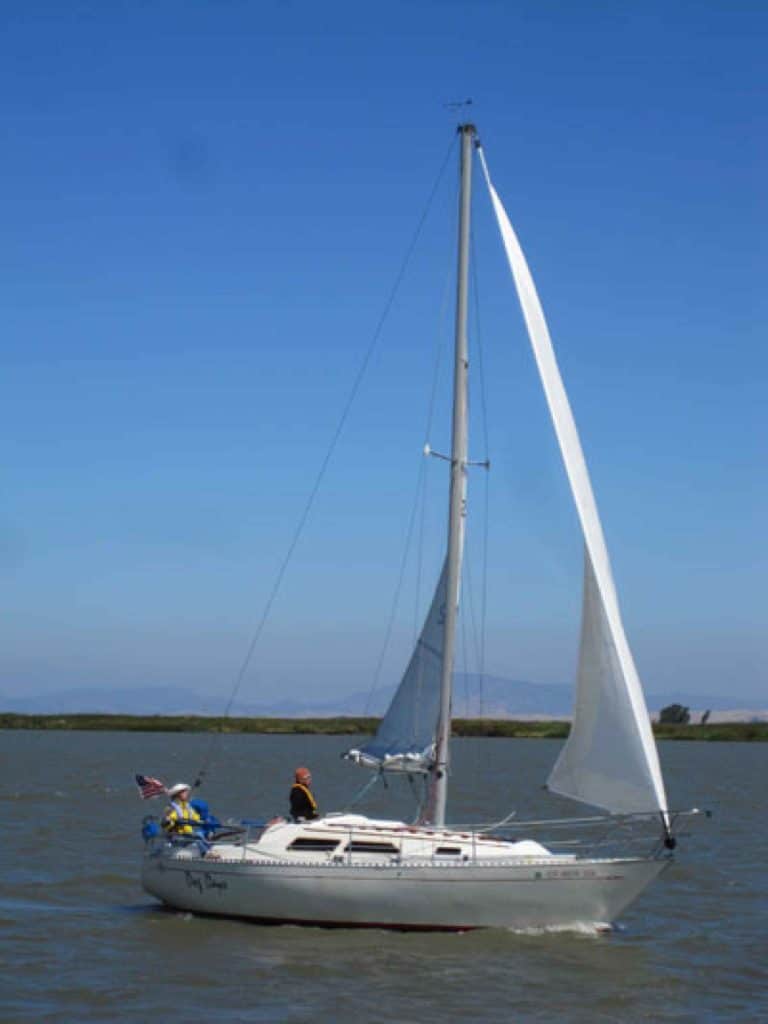 Islander Bahama 28