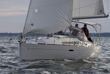 beneteau 34 sailboat