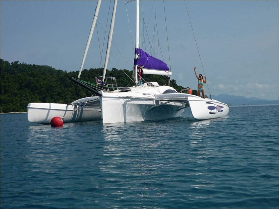 small racing trimaran