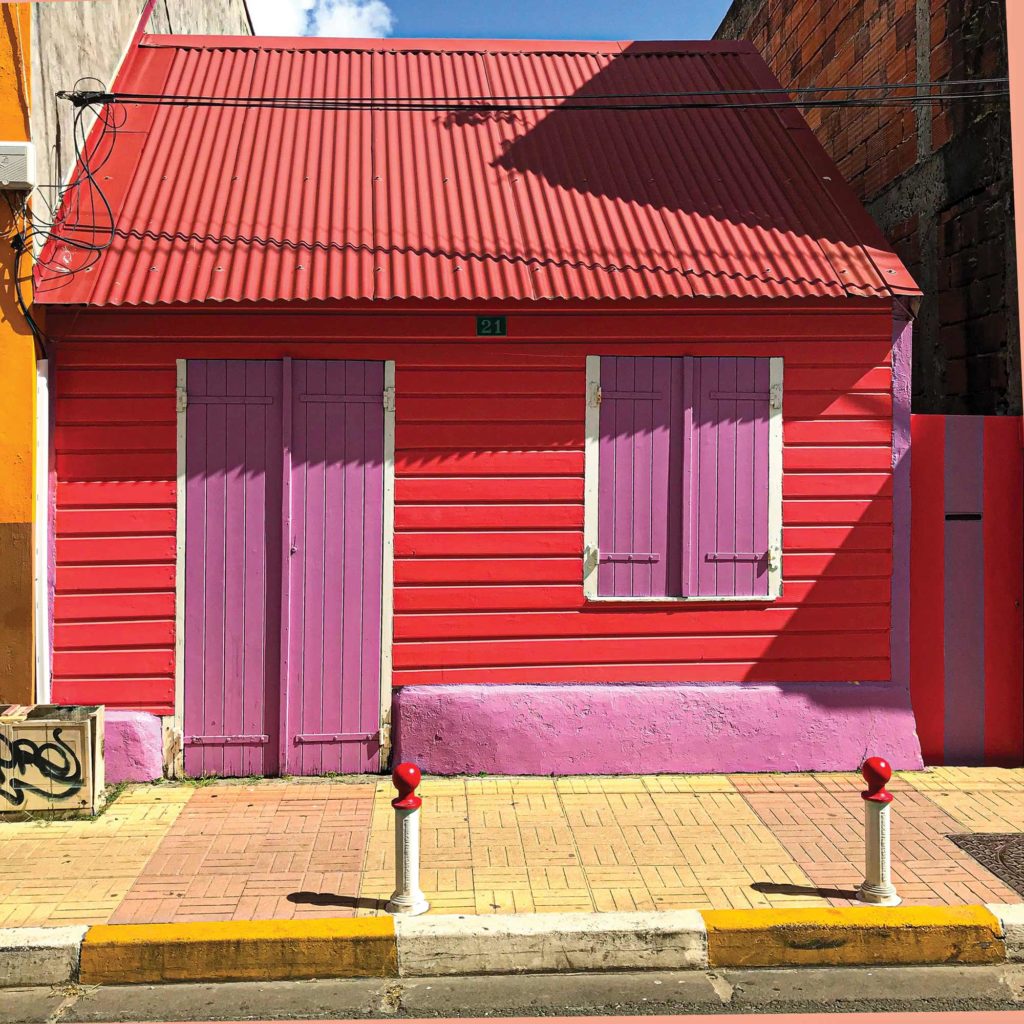 Colorful home in Sainte-Anne