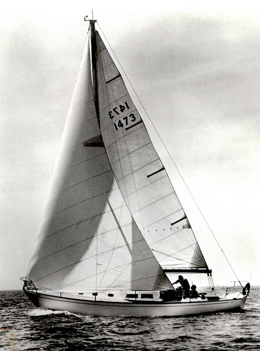 cal 40 sailboat