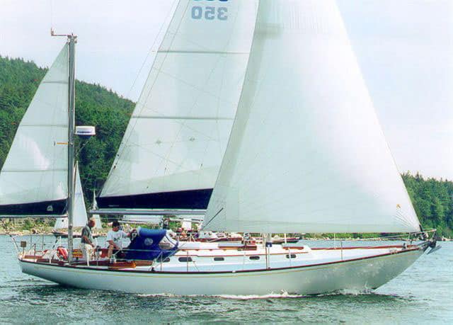 hinckley bermuda 40 sailboat