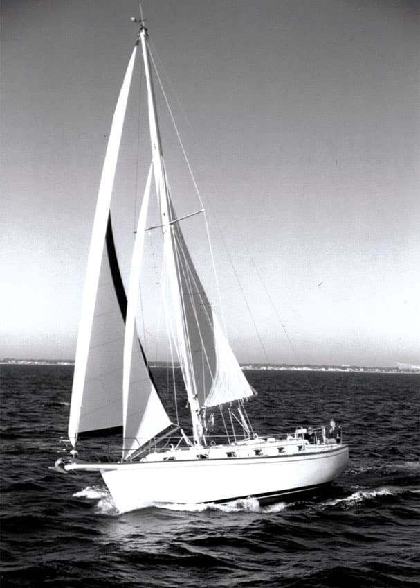 island packet 38 sailboat