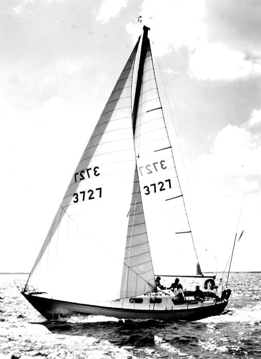 tartan 34 sailboat