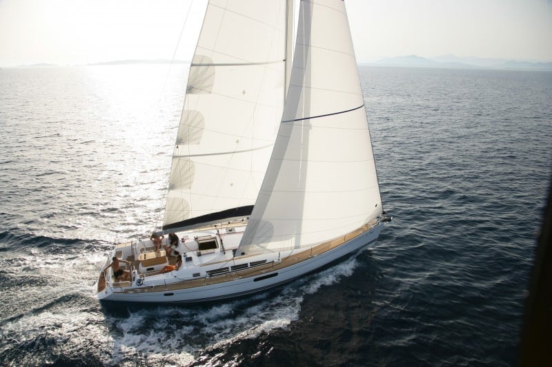 sailboatdata jeanneau 49i