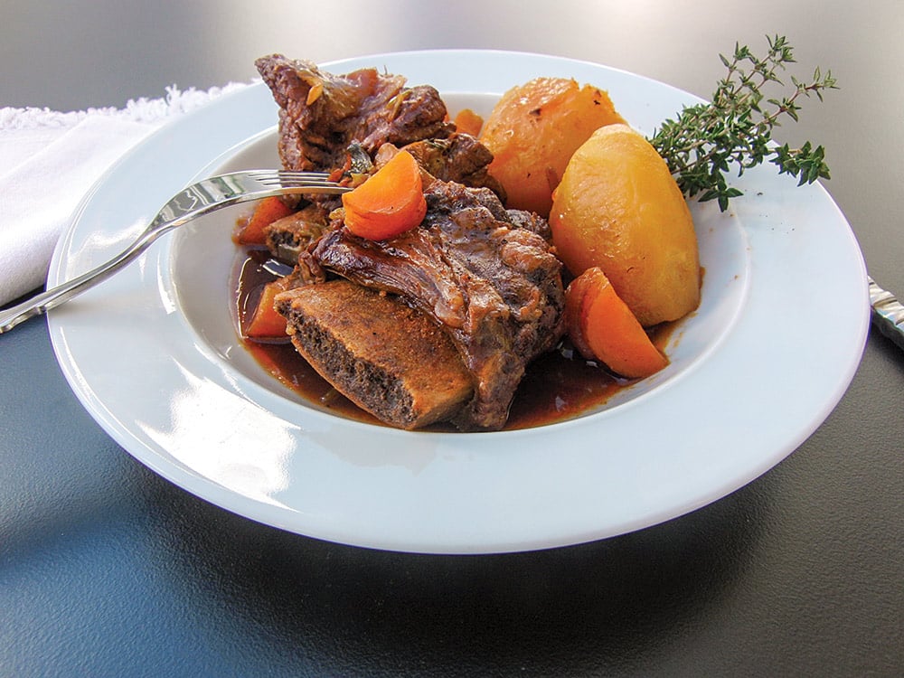 Braised short ribs