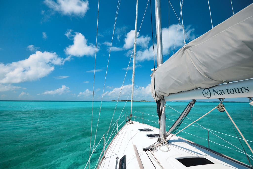 sailing holiday charter