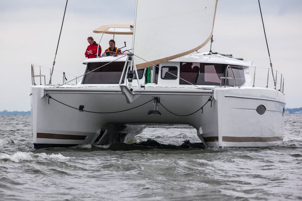 catamaran helia 44