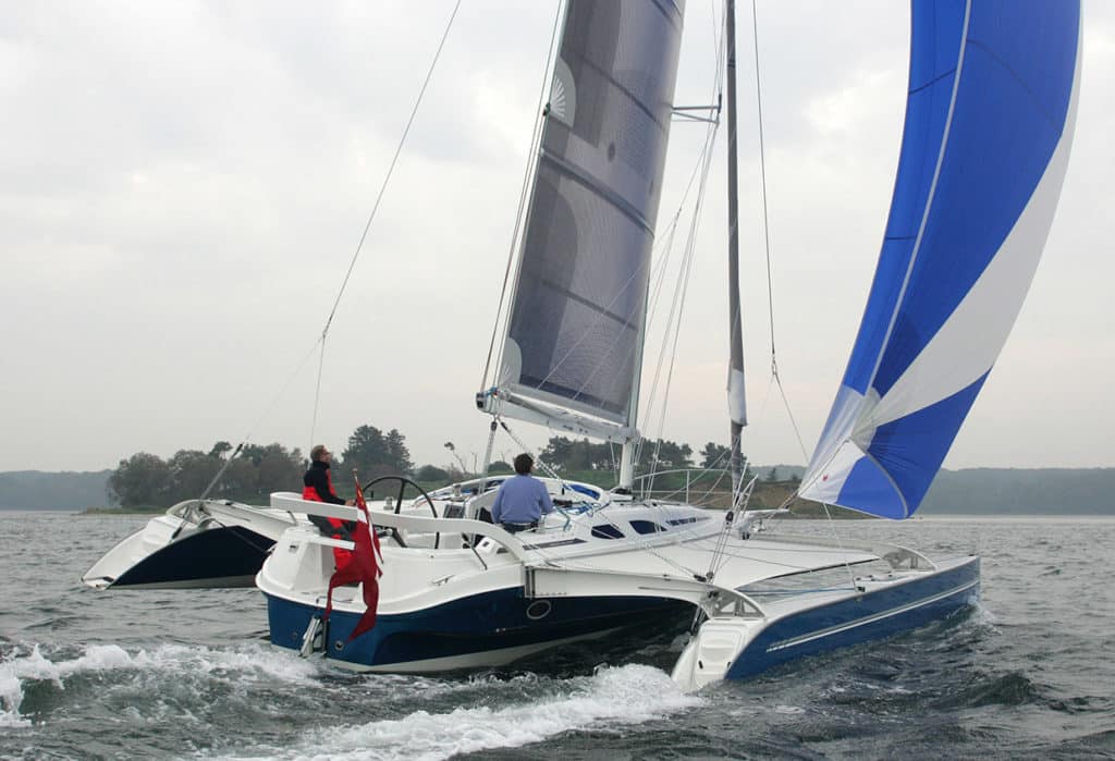 small sailing trimarans