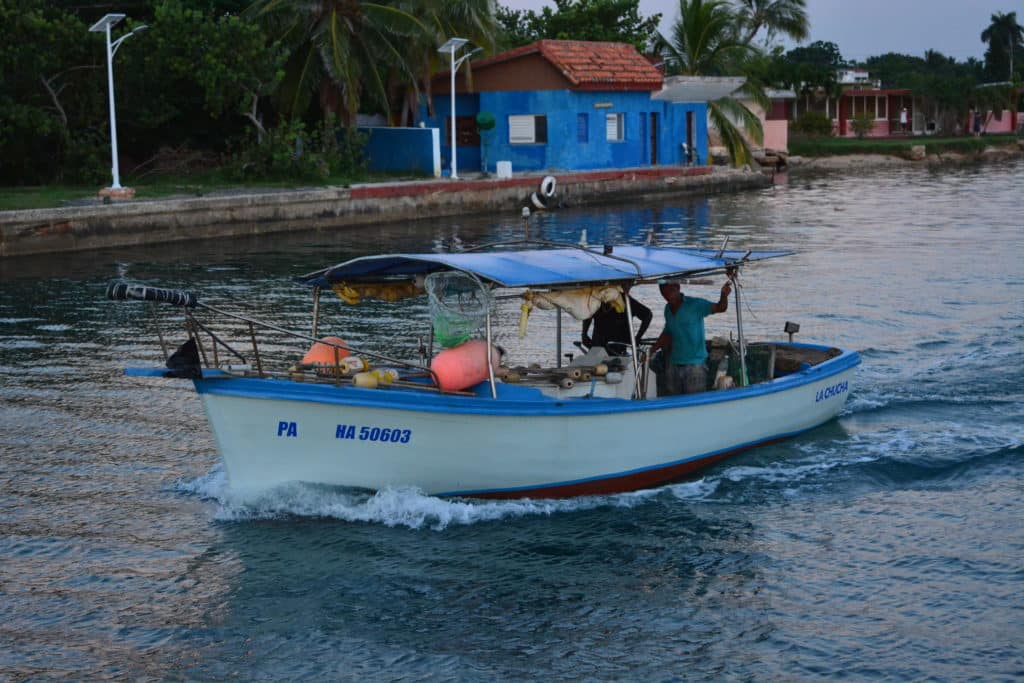 Sailing Cuba