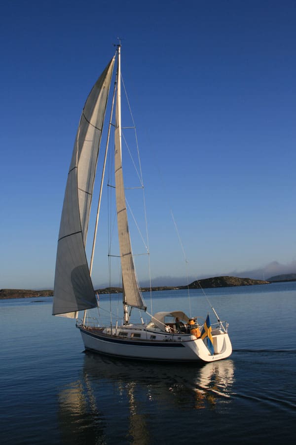 Hallberg-Rassy 372