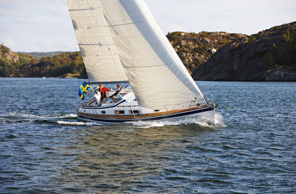 Hallberg-Rassy 372