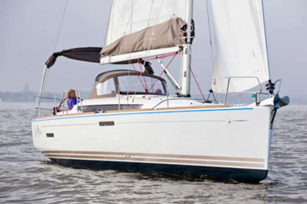 jeanneau sun odyssey 379 yacht