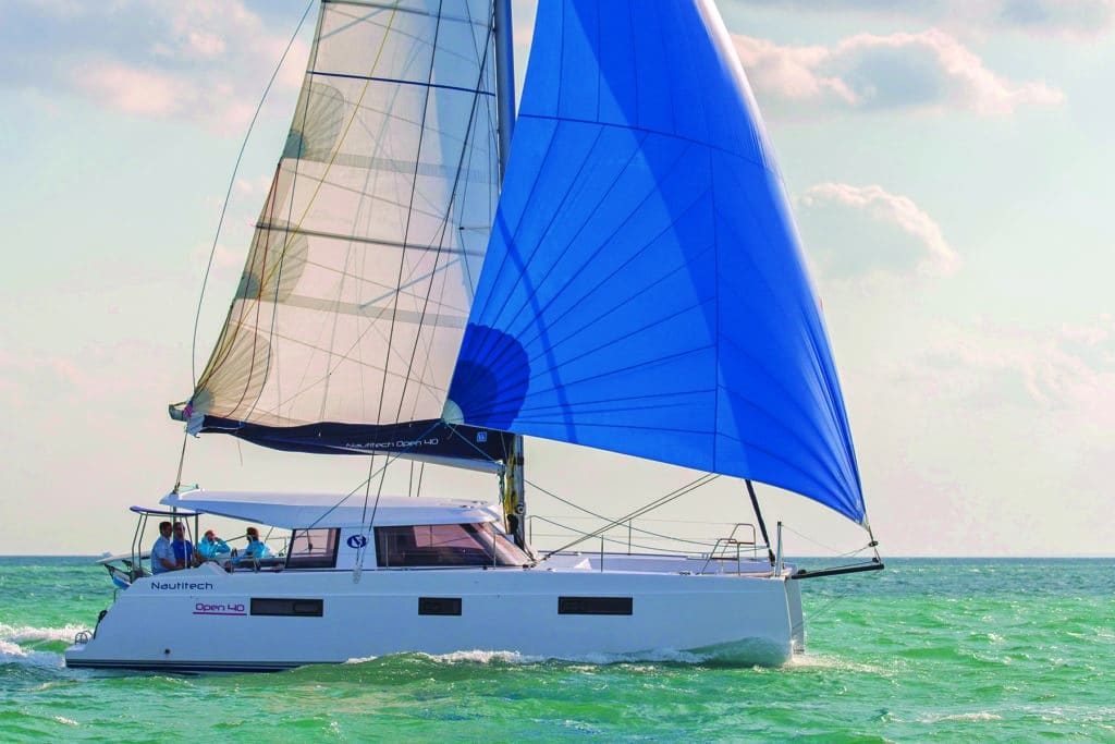 catamaran open 40