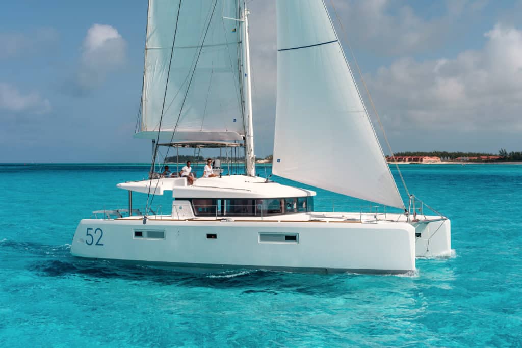 lagoon catamaran 52