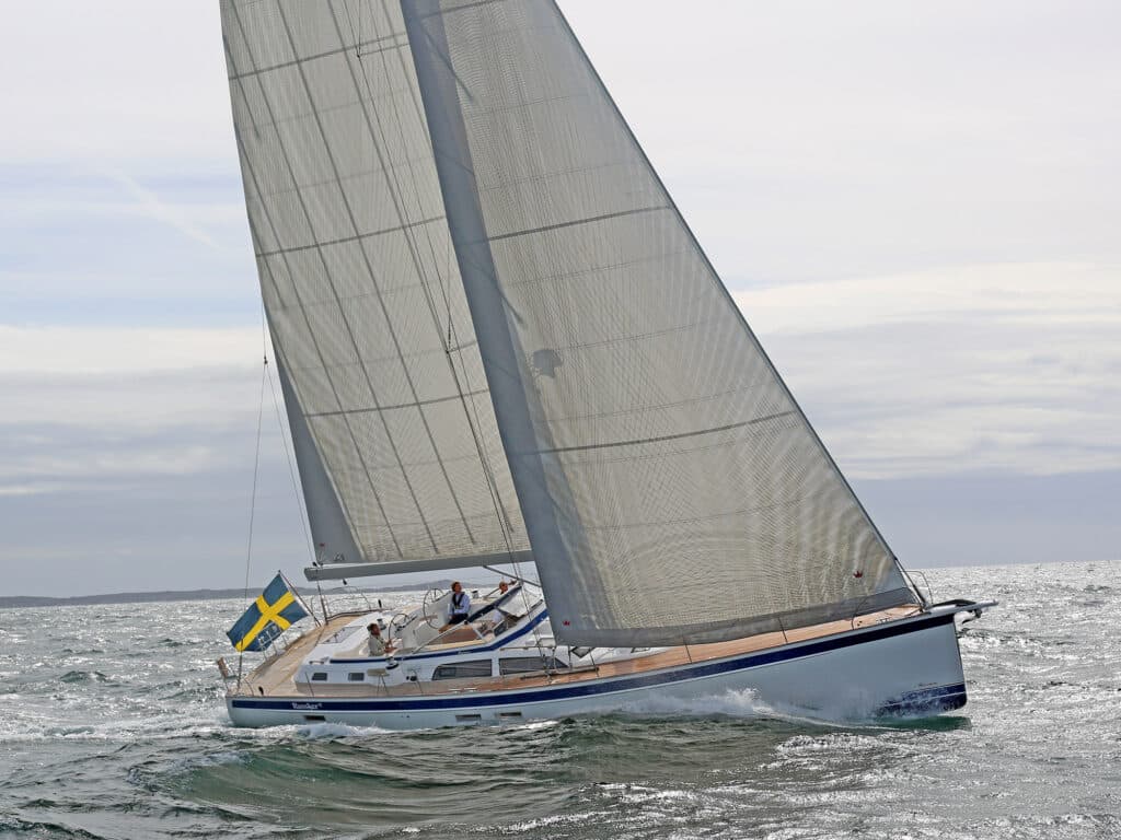 HR 57 sailboat