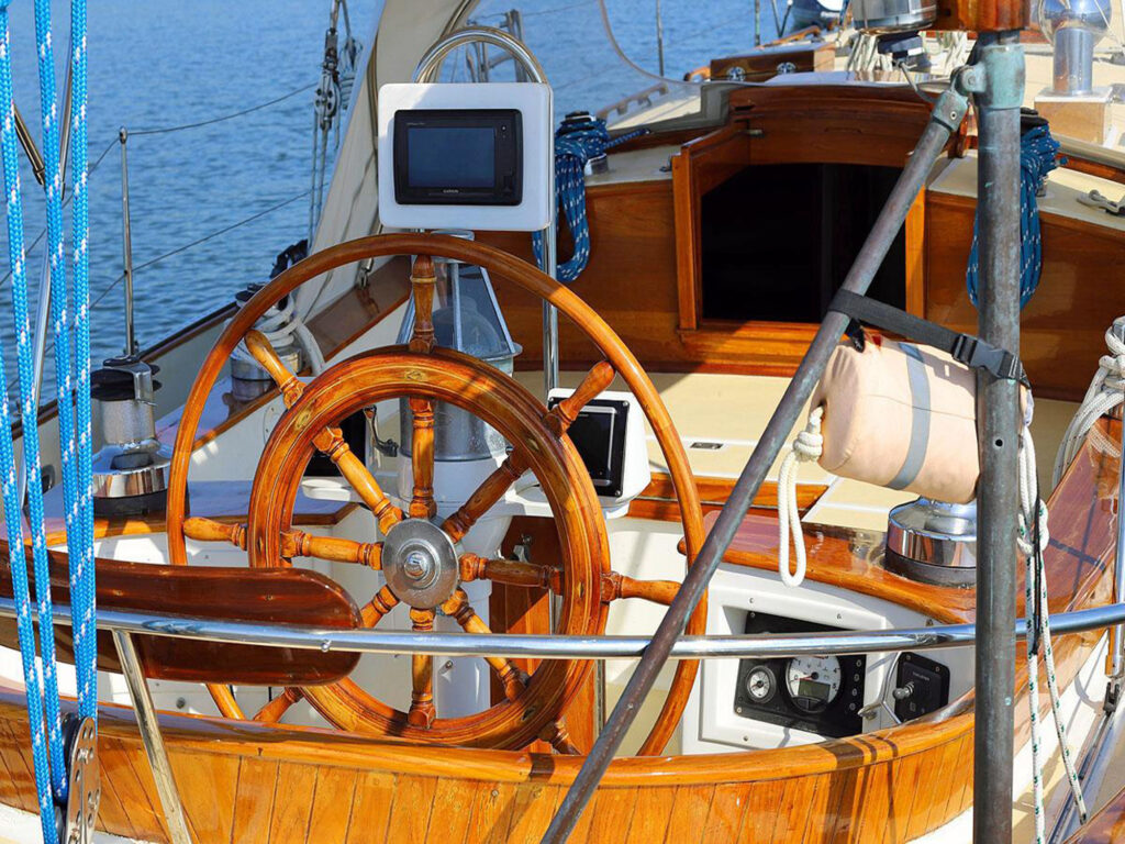 Staysail Schooner cockpit