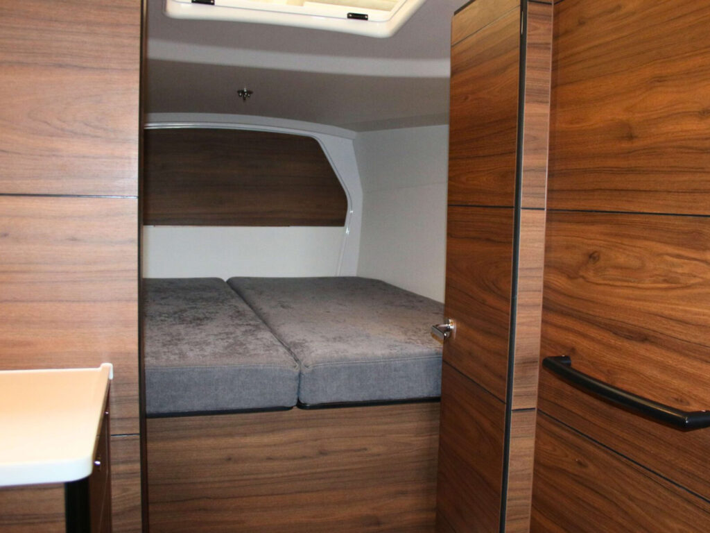 XR41 Sport stateroom