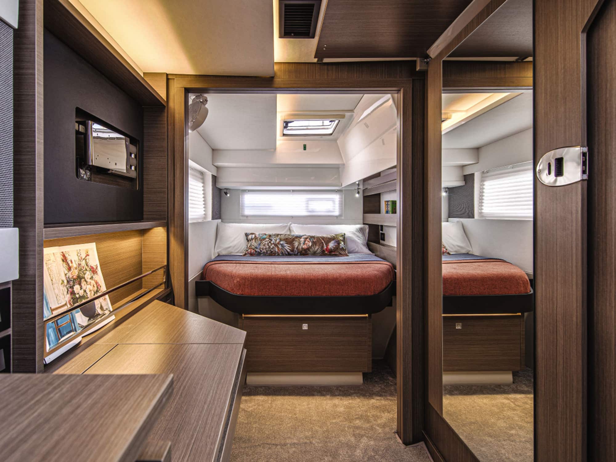 Leopard 42 Boat Review