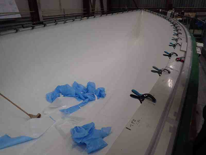 Fiberglass sailboat process