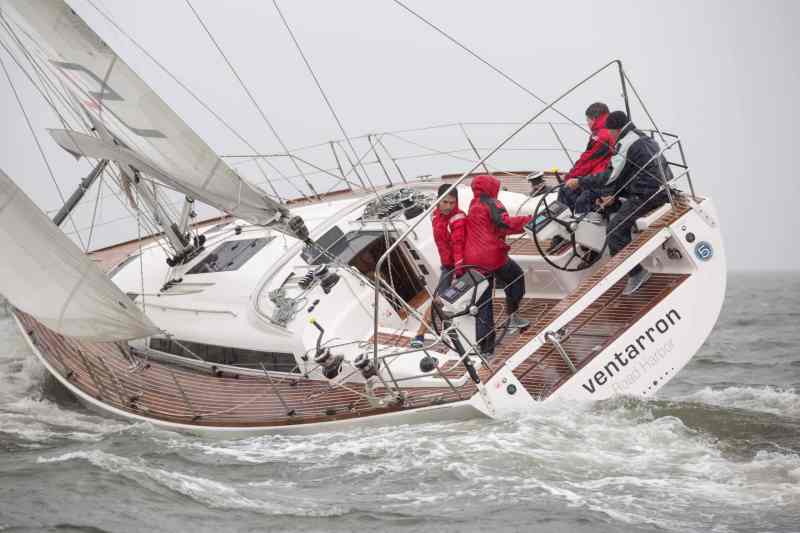 Salona 44