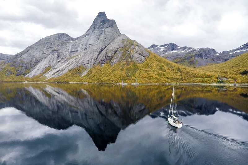 Barba sailing toward Stetind, Norway's national mountain.
