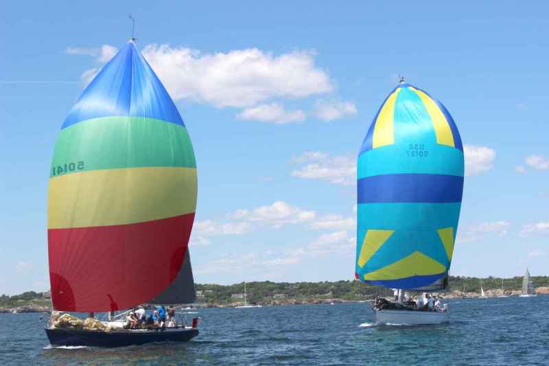2014 Newport Bermuda Sailing Race start photos The 2014 Newport Bermuda Race kicked off Friday with a downwind start out of Narragansett Bay. 164 boats in 14 classes will sail the 635-mile classic race. Winds were mostly out of the south in the low teens, and many of the classes chose to start with their spinnakers flying.