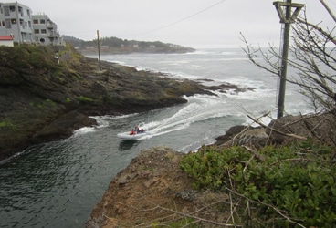On a trip this week to the Oregon coast, we found this challenging harbor entrance in Depoe Bay. Despite the narrow passage and strong tidal currents, there are 50-foot fishing boats inside the small harbor.