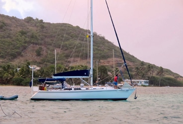 Windtraveler- Karma Helping another cruiser reset an anchor—just one of the many ways we help one another out here.