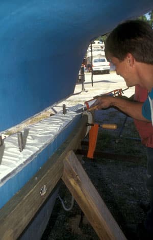 keel bolts A watertight joint between the keel and the hull is necessary to prevent crevice corrosion of the keel bolts.