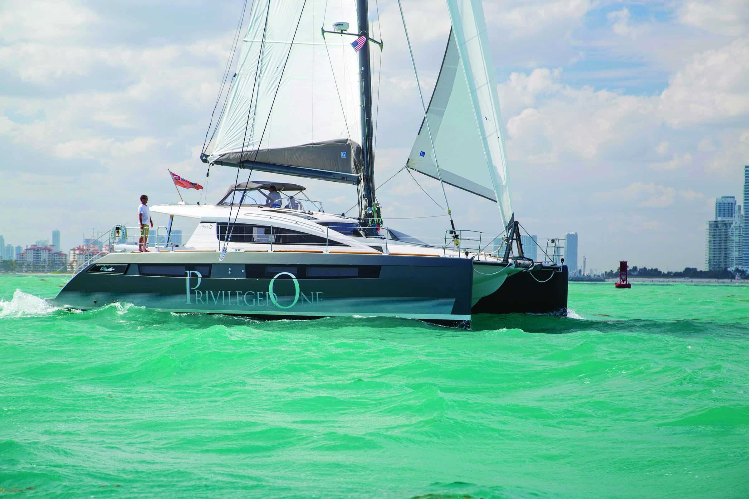 Privilege Serie 5 | Cruising World