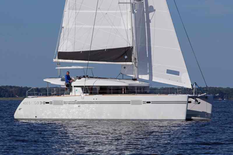 lagoon 450s