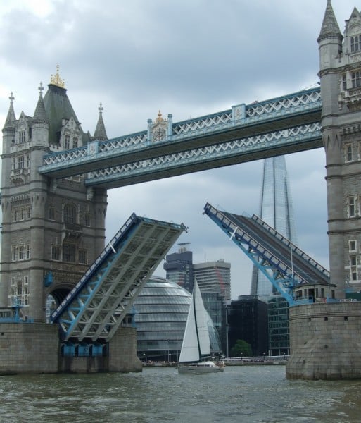 Aventura sails through Tower Bridge