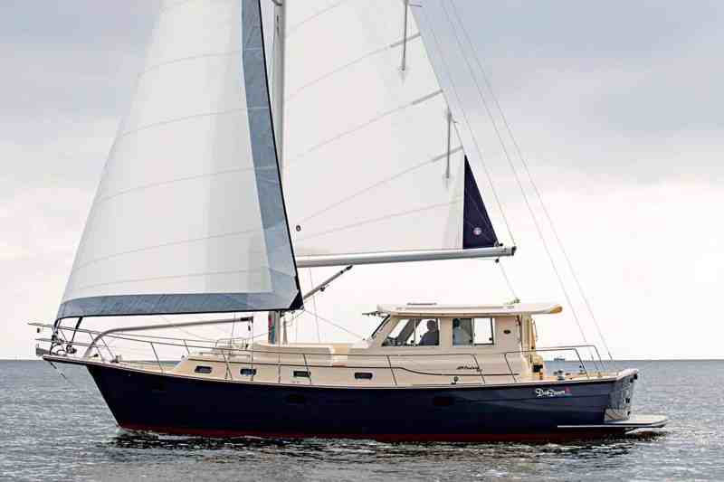 Island Packet SP Cruiser MK II Sailboat