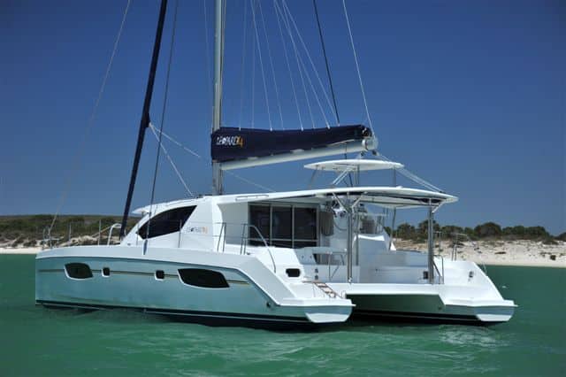 leopard 44 boat to boat 017.jpg leopard 44 boat to boat 017.jpg