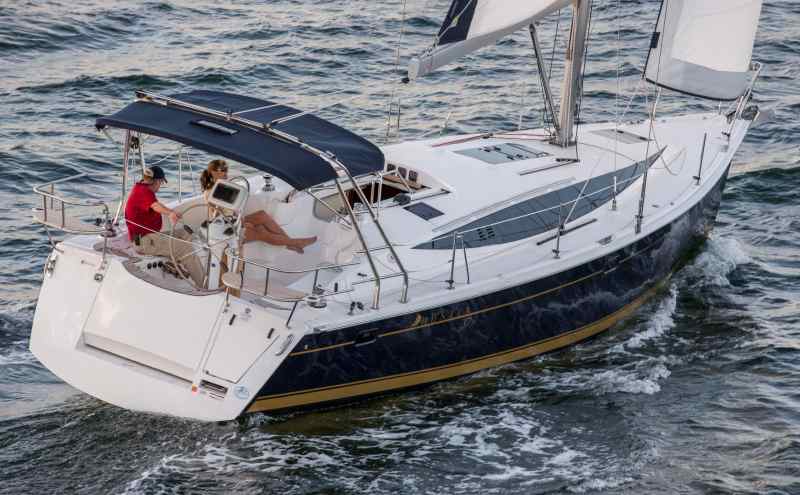Marlow-Hunter MH37