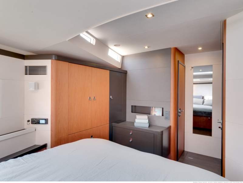 oceanis yacht 62