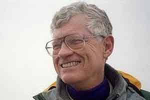 rouscrop Experienced safety expert John Rousmaniere will moderate the event.