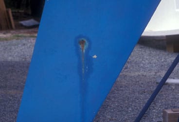 Rust oozing from a rudder blade doesn’t bode well for the condition of the foil’s internal support structure.