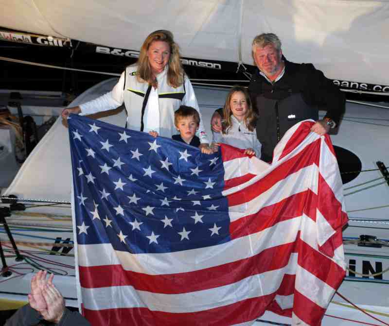 Winner Brad Van Liew Brad Van Liew celebrates his victory with wife Meaghan and their children, Wyatt and Tate.
