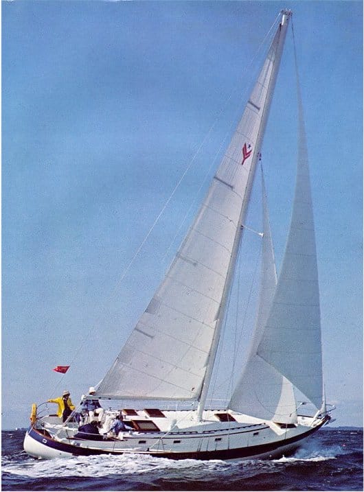 reviews of valiant sailboats