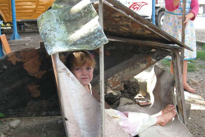 Boatyard Kids A boatyard in Cartagena, Colombia, isn’t just a yard. It’s a kingdom of creative adventure for the likes of Emily Zartman.