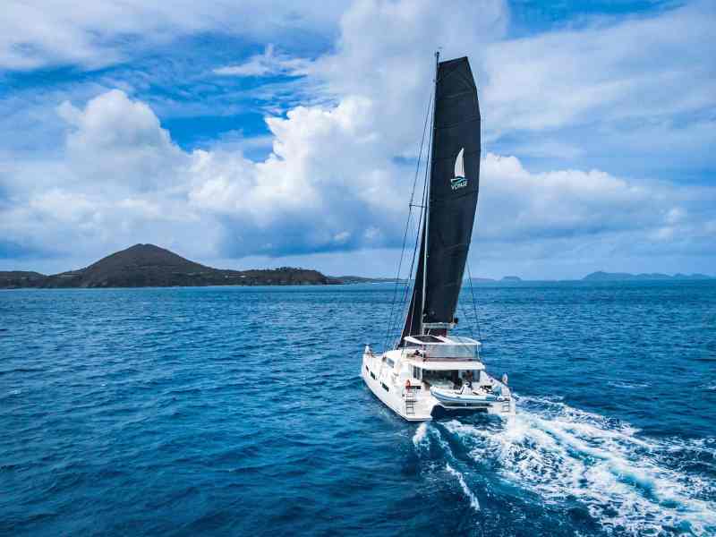 VOYAGE 590