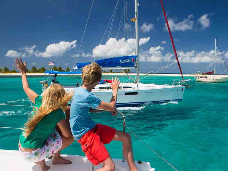 Sunsail-family-(1) Sunsail flotilla