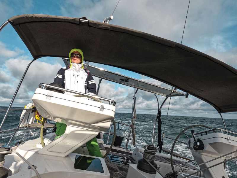 DCIM100GOPROGOPR0061.JPG Katrin Leadley sailing her boat
