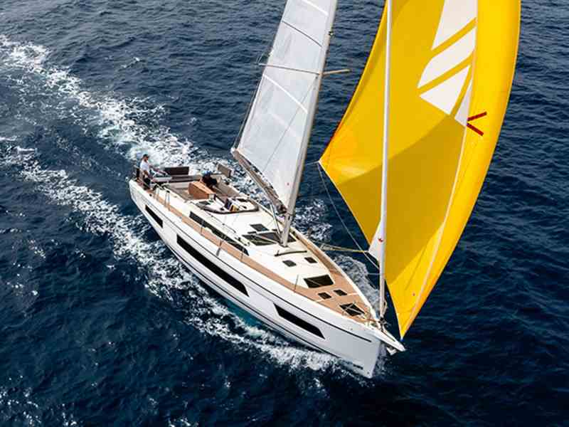 french sailboat dufour 41