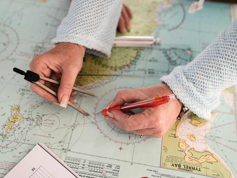 Navigation on a map
