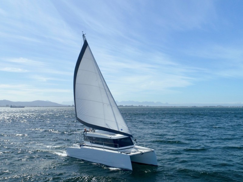 HopYacht 30