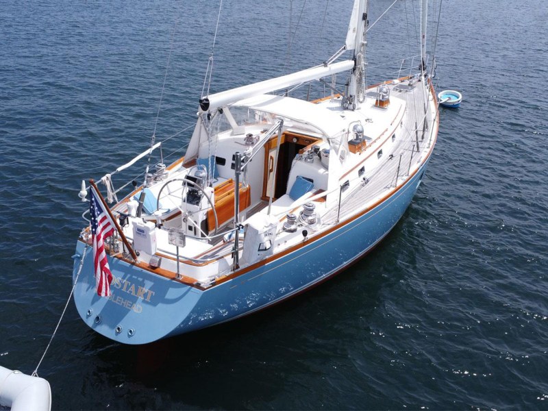 Rear view of the Little Harbor 44