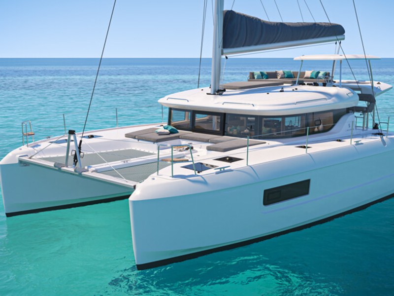 L4sc-L-0002.JPG-900px Lagoon 43 catamaran